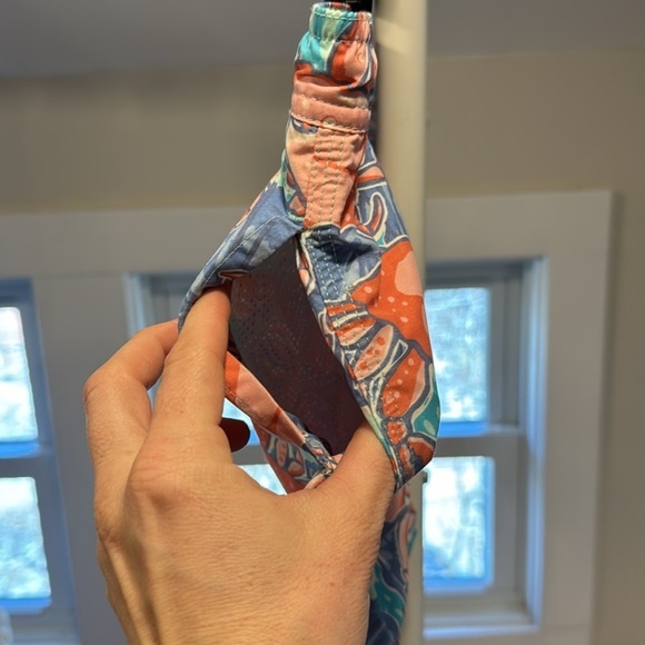 Vineyard Vines Men’s Crab Shell Chappy Swim Trunks Shorts Size S - Picture 2 of 4